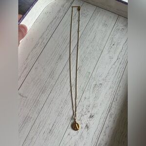 Kendra Scott ‘A’ Elegant Gold Pendant Necklace